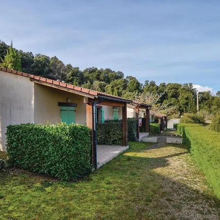 Amazing In W/ 4 Bedrooms Nyaraló