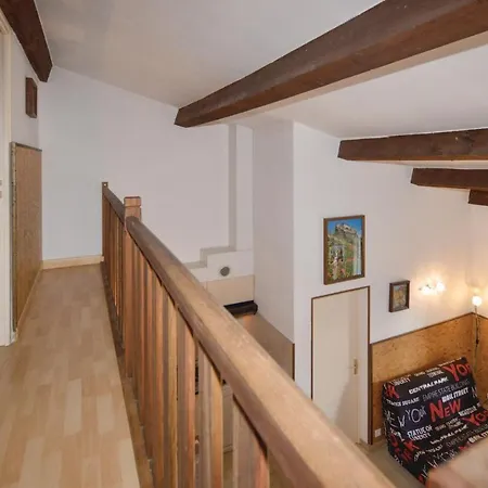 Amazing In W/ 4 Bedrooms Nyaraló